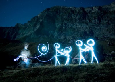 Blue Strangers, Lightpainting Photography, 2007, 12 x 17 cm, Réf. 20070801